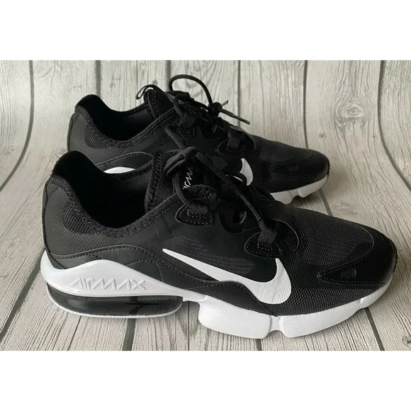 Nike | Shoes | Nike Air Max Infinity 2 Womens Size 8 Shoes  display picture 2